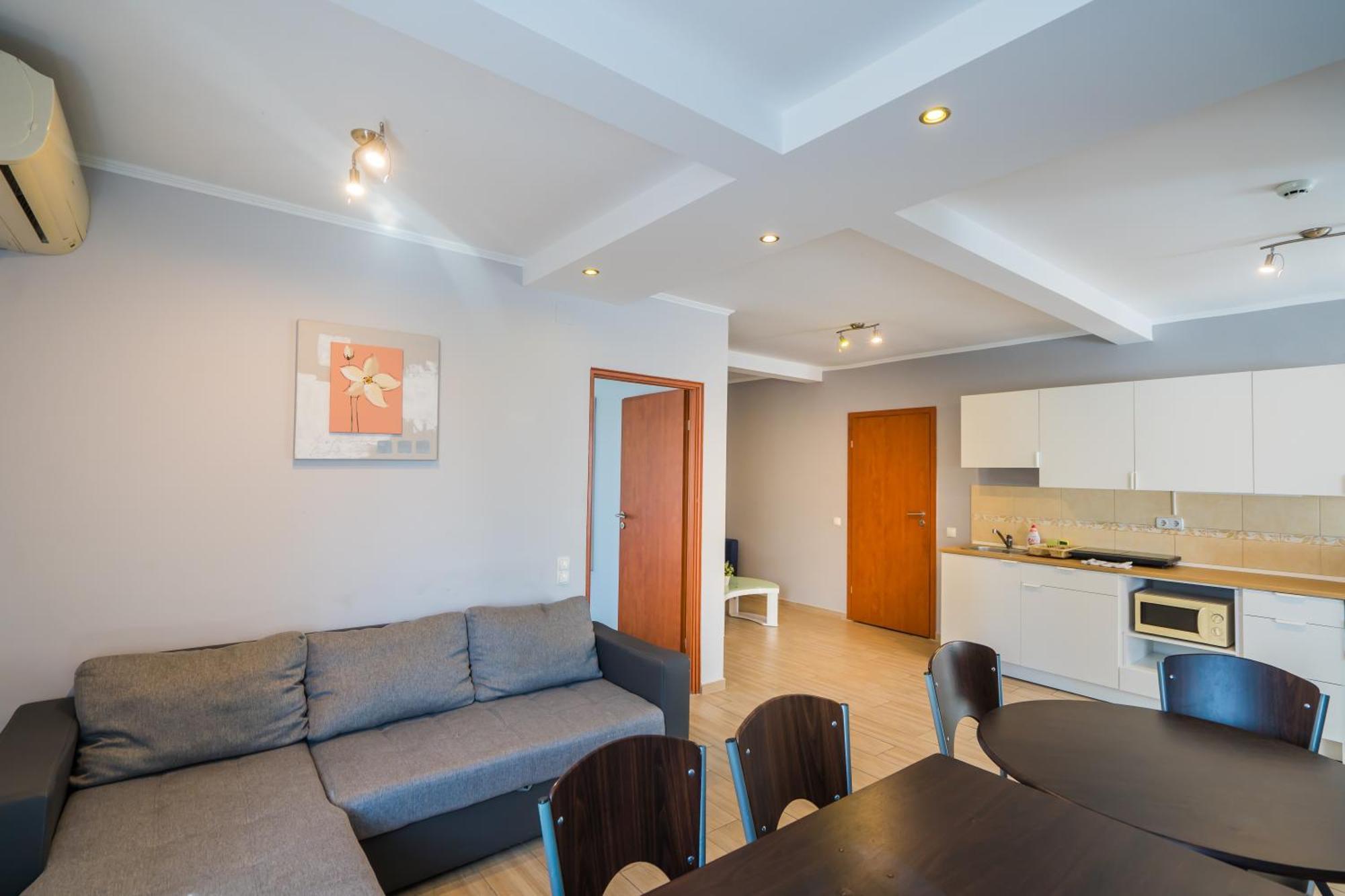 Riviera Apartmanhaz Siofok Exterior photo