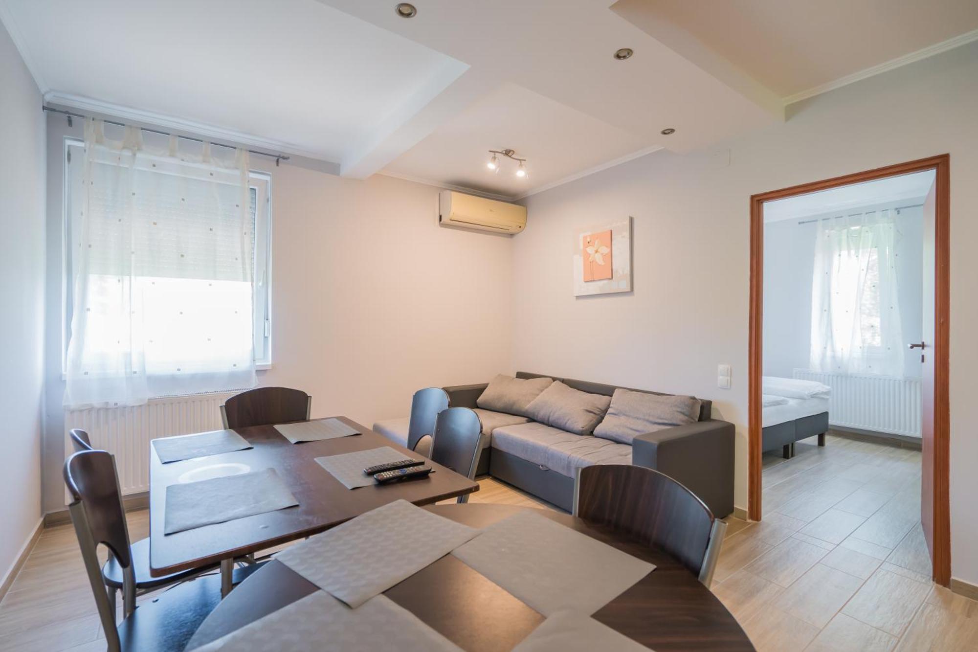Riviera Apartmanhaz Siofok Exterior photo