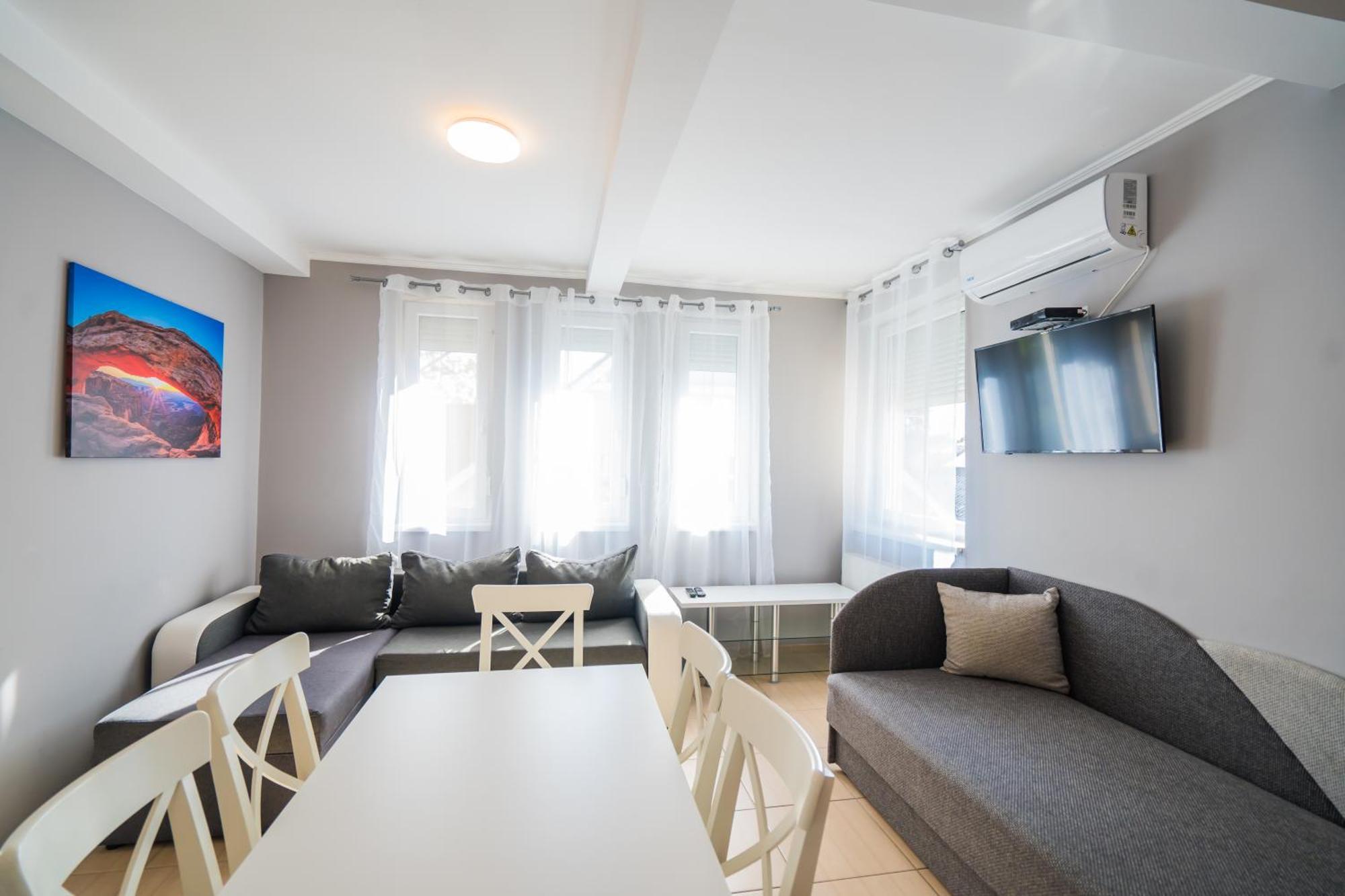 Riviera Apartmanhaz Siofok Exterior photo
