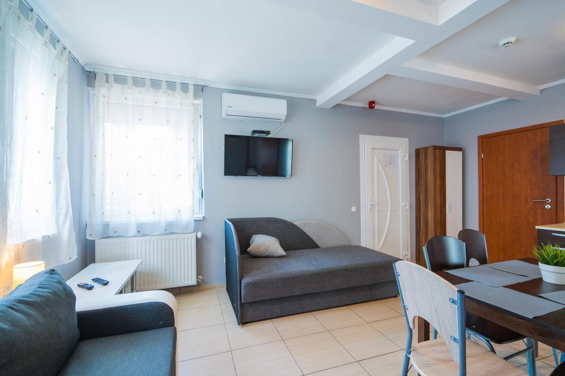 Riviera Apartmanhaz Siofok Exterior photo