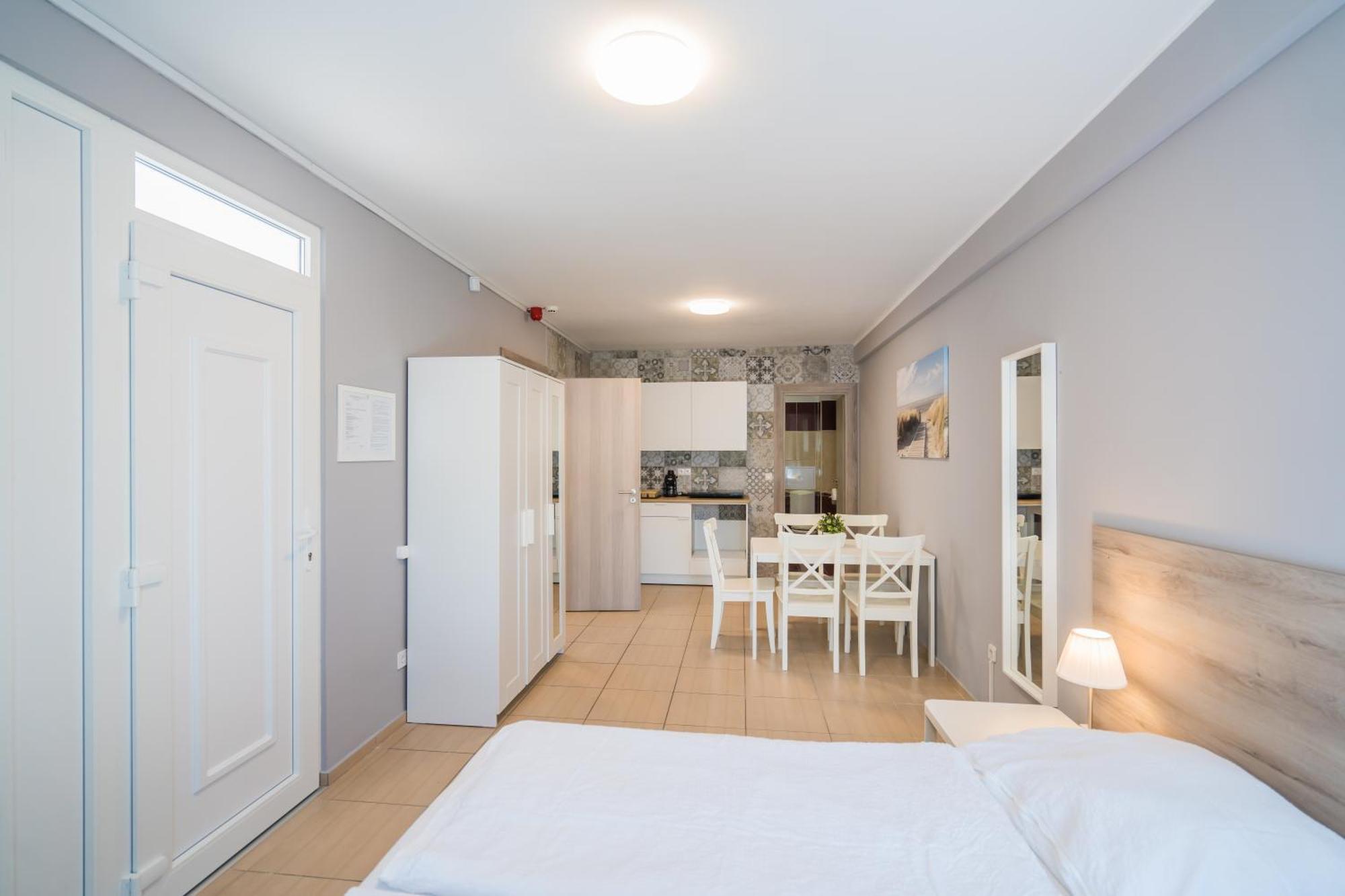Riviera Apartmanhaz Siofok Exterior photo